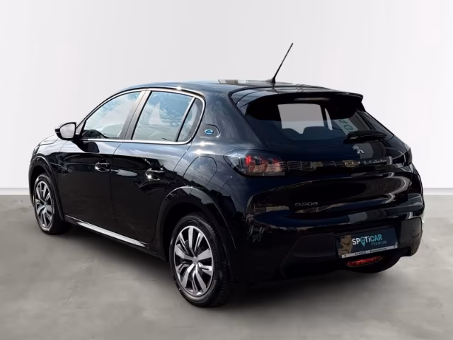 Peugeot E-208 Active Pack