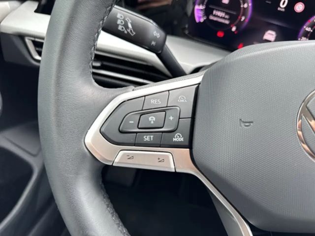 Volkswagen Golf 1.5 TSI Golf VIII Life