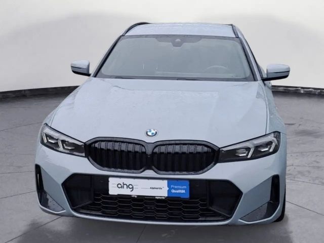 BMW 320 320d Touring xDrive