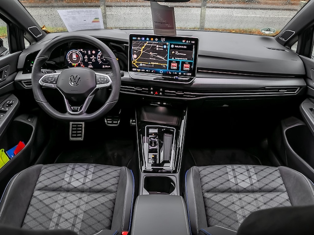 Volkswagen Golf 1.5 eTSI R-Line Variant