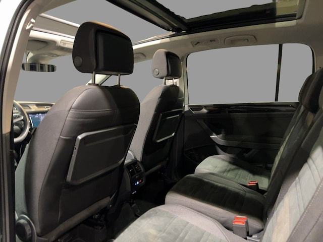 Volkswagen Touran DSG Highline