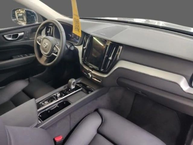 Volvo XC60 AWD Dark Plus