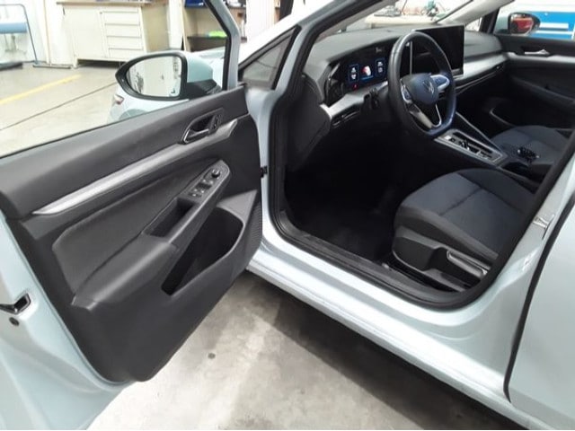 Volkswagen Golf 2.0 TDI DSG Life Variant