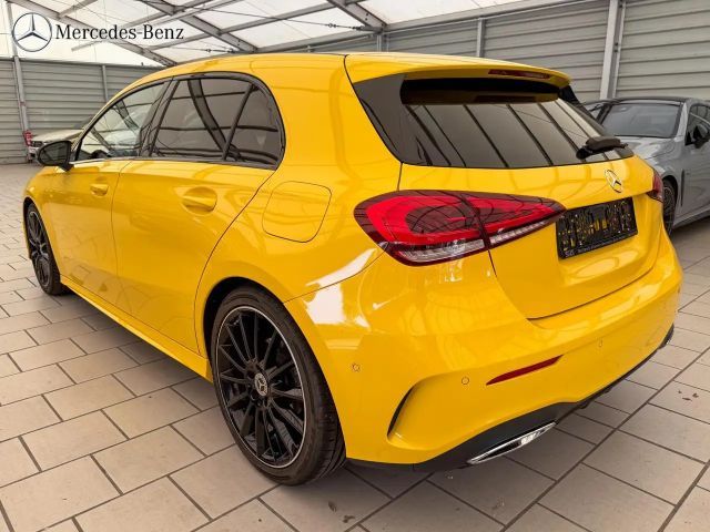 Mercedes-Benz A 180 AMG Line Hatchback