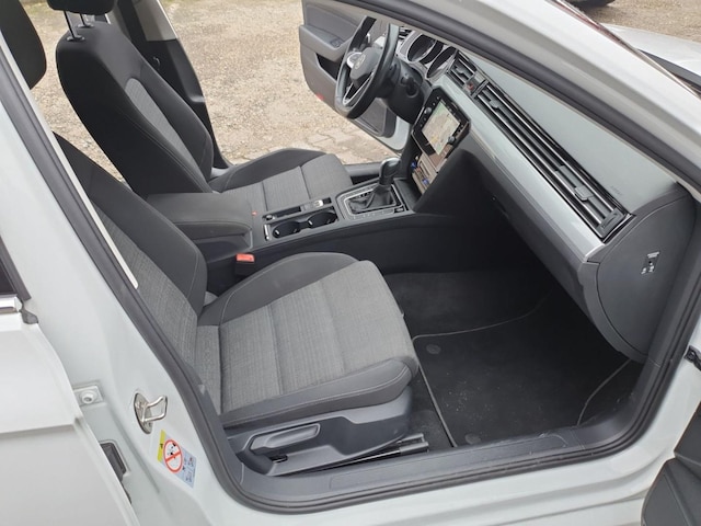 Volkswagen Passat Business DSG Variant