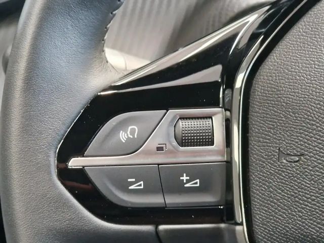 Peugeot 2008 Allure Pack PureTech