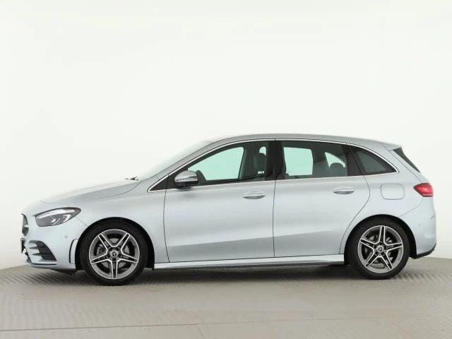 Mercedes-Benz B 200 AMG Line