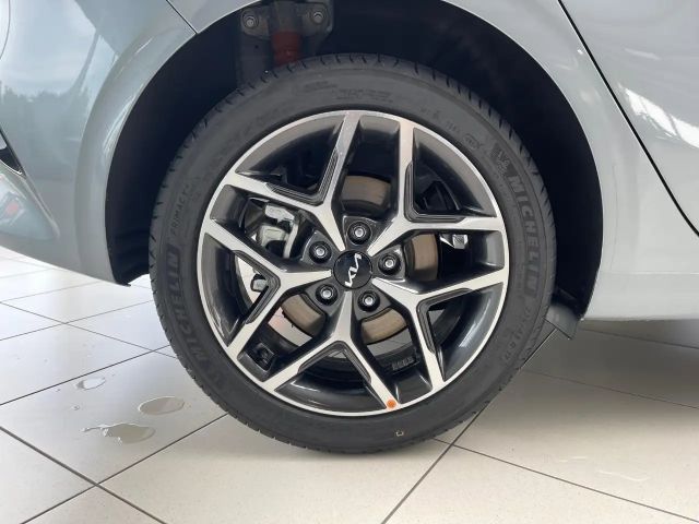 Kia Ceed 1.5T 48V DCT 140 ULTIMATE STY