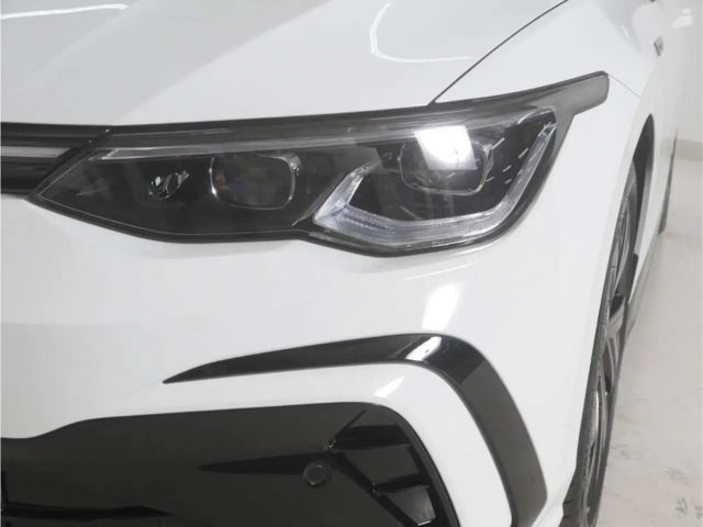 Volkswagen Golf 1.5 eTSI DSG R-Line Variant