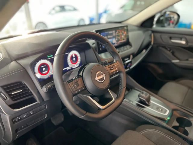 Nissan Qashqai 1.3 Connecta LED+KEYLESS+360°+ACC+VC.
