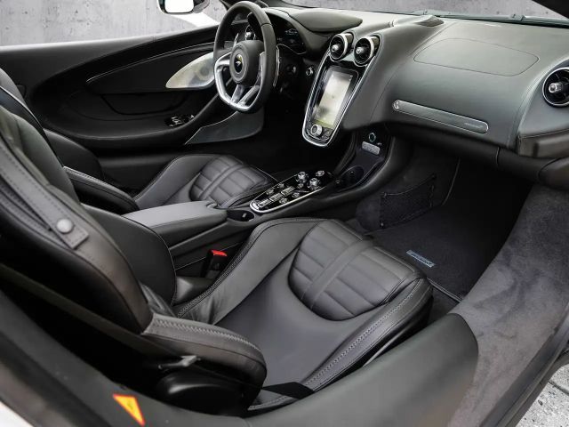 McLaren GTS Luxe, MSO Black Pack, Sports Exhaust