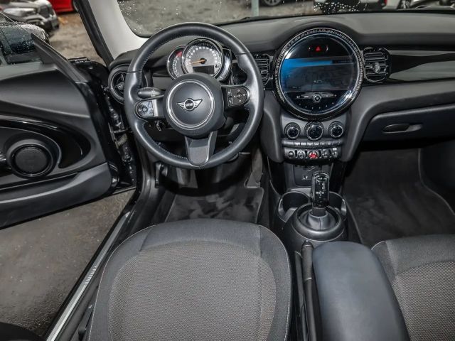 MINI Cooper NAVI LED PDC V+H DAB Tempomat LM