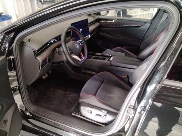 Volkswagen ID.7 340PS 4M NP.79T ACC.5J-G.WÄRMEPUMPE.AHK.AREA-VIEW.NAVI.HARMAN.HUD.LED