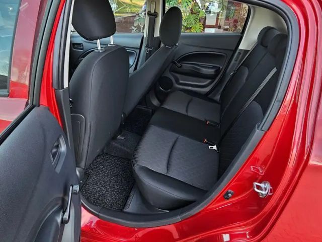 Mitsubishi Space Star Star