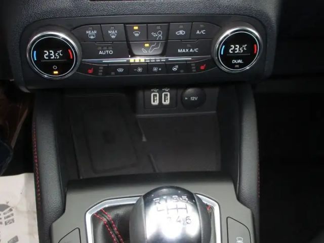 Ford Kuga ST Line X