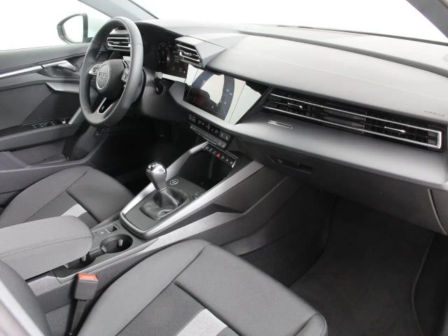 Audi A3 30 TDI Sedan