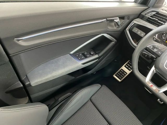 Audi Q3 35 TFSI Business S-Line Sportback