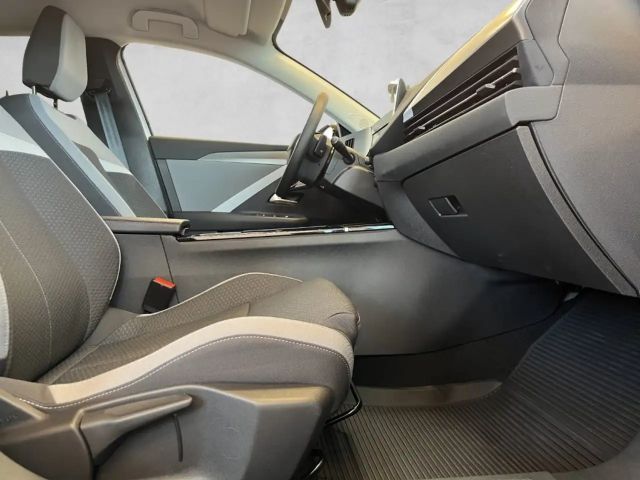 Opel Astra Edition Sports Tourer