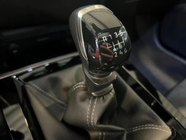 Opel Astra GS-Line Grand Sport