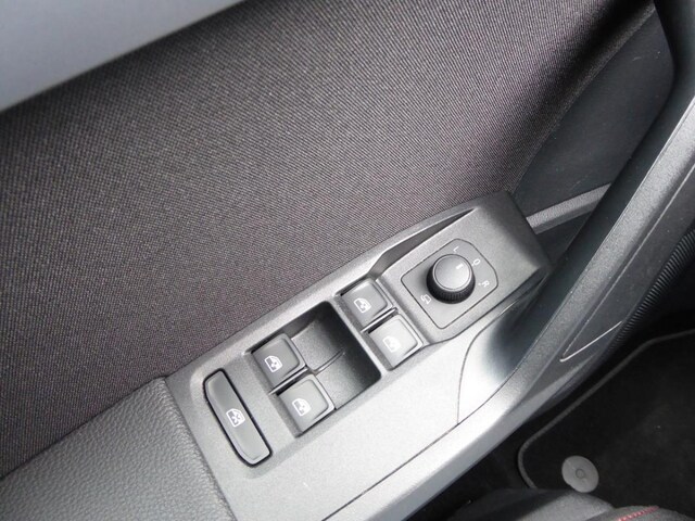 Seat Arona ARONA 1.0 TSIFR   5T81  DG8AU7