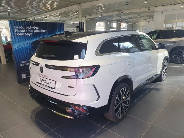 Renault Espace E-Tech Hybrid Iconic