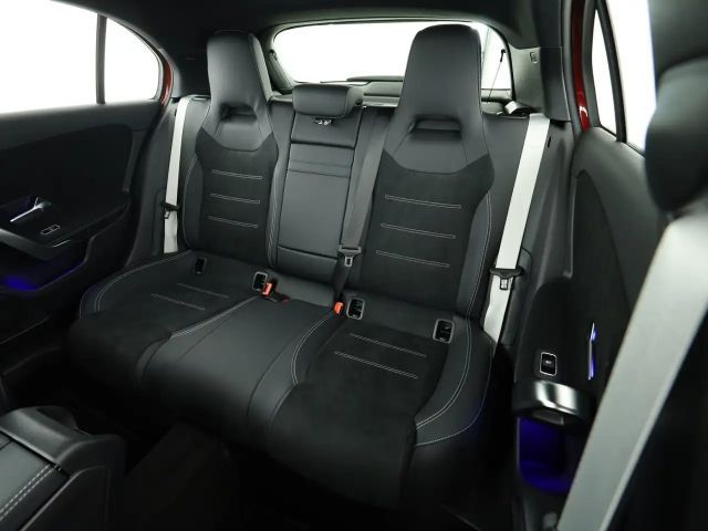 Mercedes-Benz A 200 AMG Line Hatchback