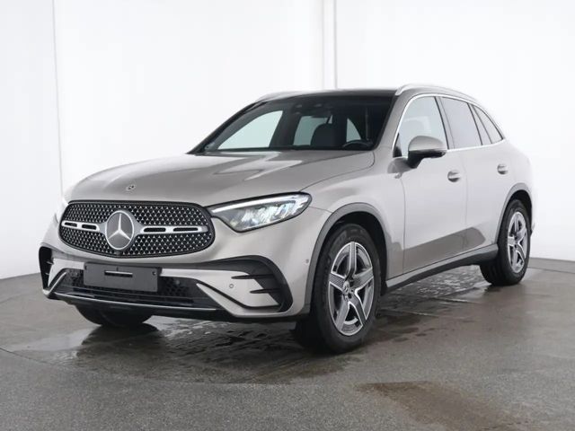 Mercedes-Benz GLC 300 4MATIC AMG Line