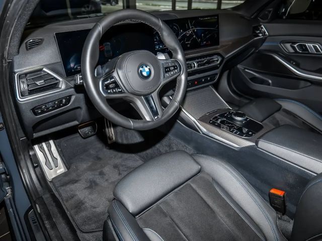 BMW 330 330d M-Sport Sedan xDrive