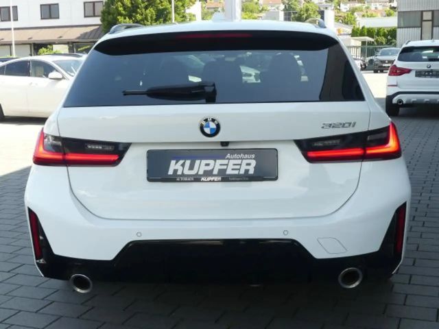 BMW 320 320i Touring