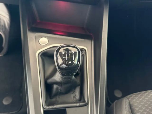 Volkswagen Golf 1.5 TSI Golf VIII