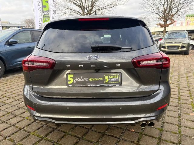 Ford Focus ST Line Wagon