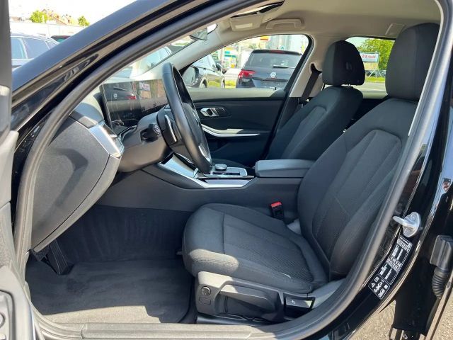 BMW 320 320d Touring xDrive