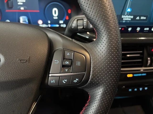 Ford Focus ST Line Wagon