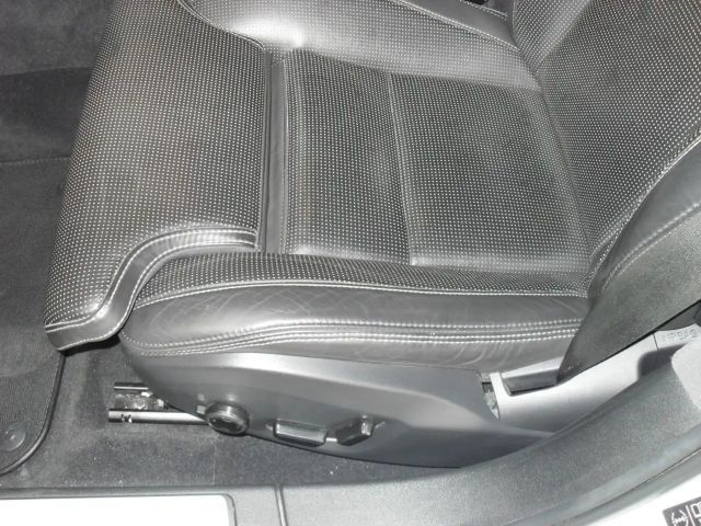 Volvo V60 AWD R-Design T8