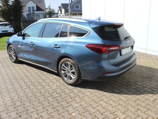 Ford Focus Titanium Wagon