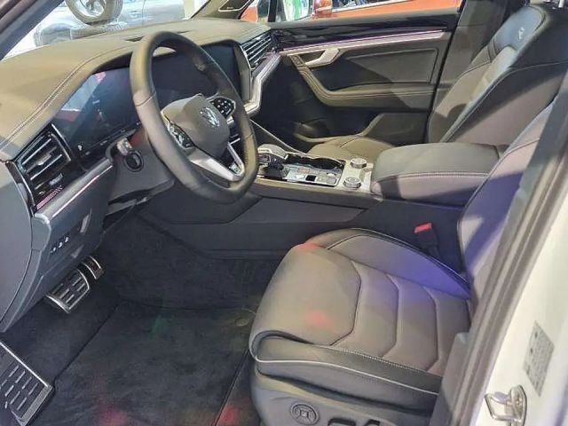 Volkswagen Touareg 4Motion R-Line