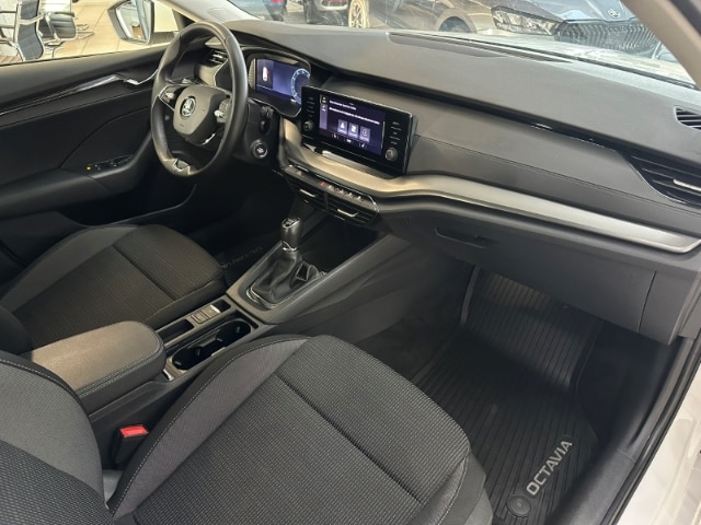 Skoda Octavia 1.5 TSI Ambition Combi