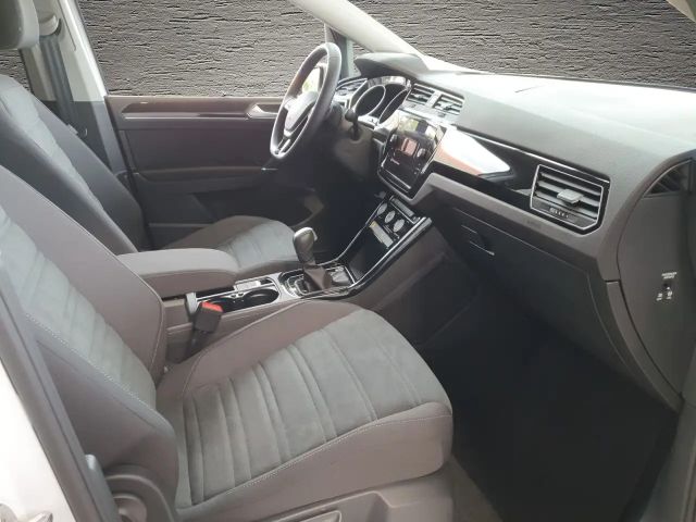 Volkswagen Touran 1.5 TSI BMT DSG Highline