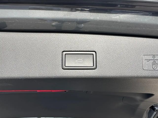 Volkswagen Golf Business DSG Variant