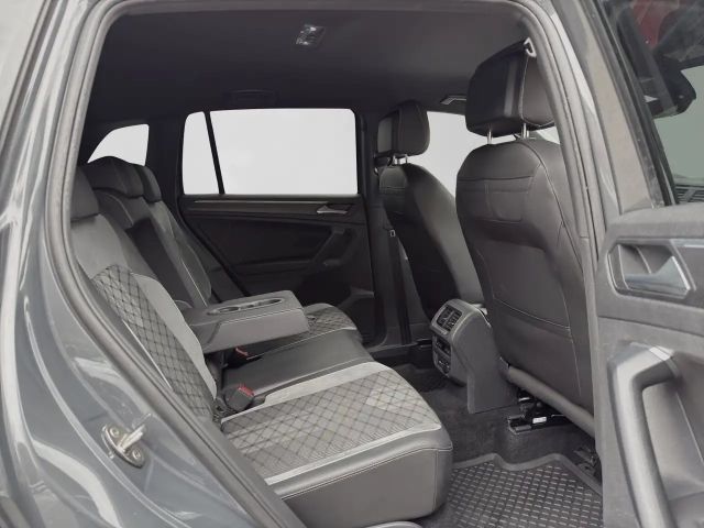 Volkswagen Tiguan R-Line eHybrid