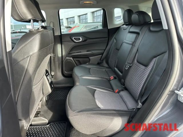 Jeep Compass Altitude Hybrid