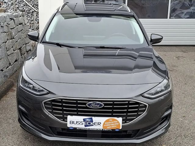 Ford Focus Titanium Wagon