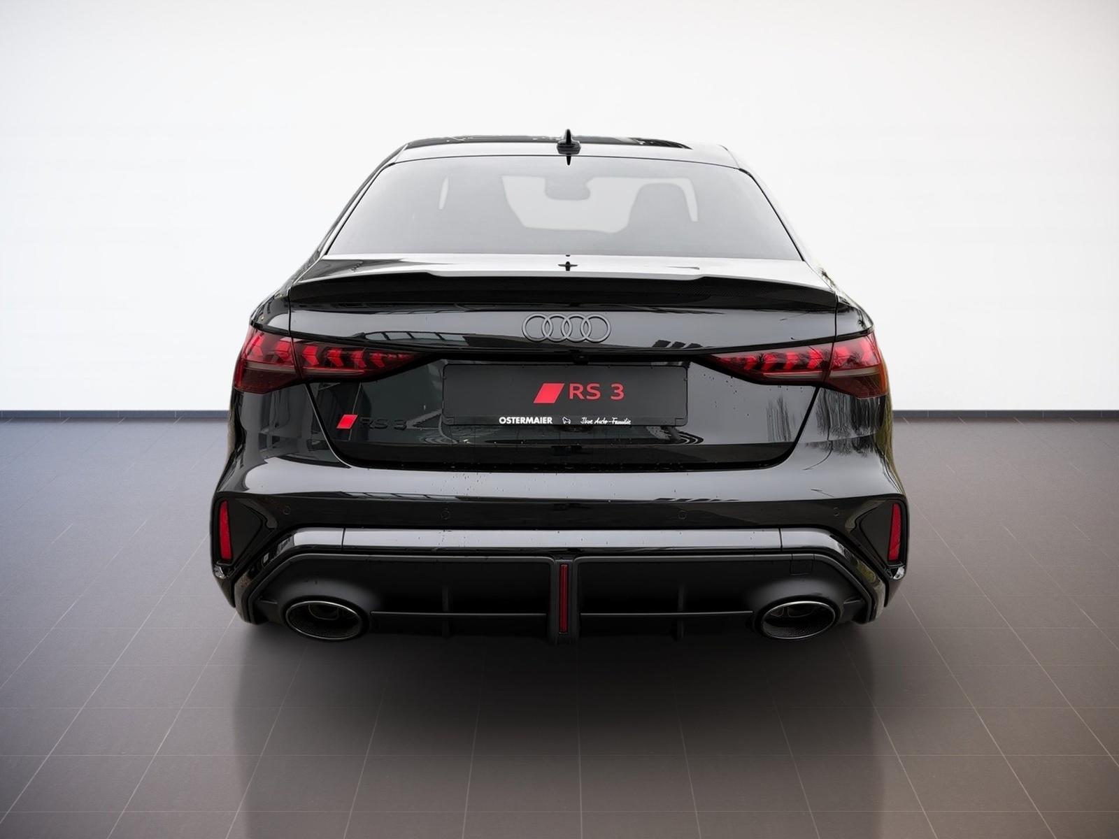 Audi RS3 Sedan