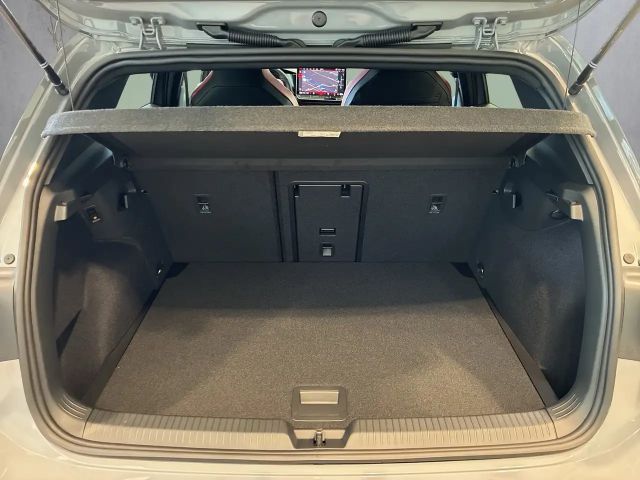 Volkswagen Golf DSG GTI