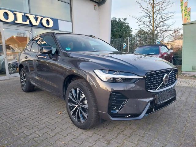 Volvo XC60 AWD Dark Plus