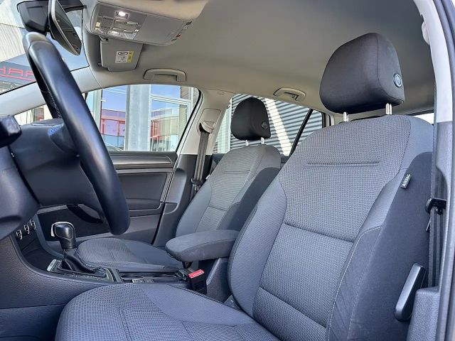Volkswagen Golf e-Golf