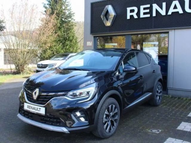 Renault Captur EDC Hybrid Techno