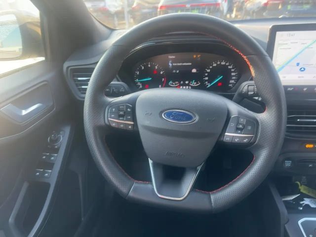 Ford Focus ST Line Wagon