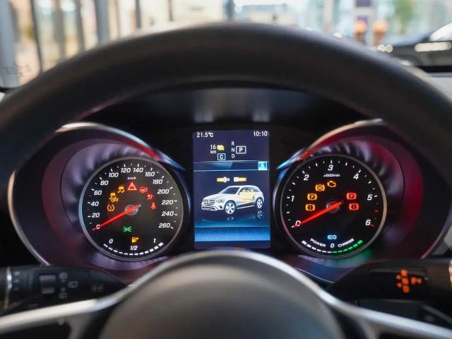 Mercedes-Benz GLC 300 4MATIC