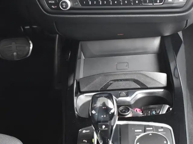 BMW 118 118i M-Sport Sedan